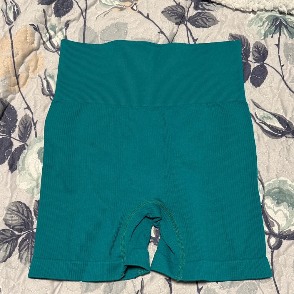 OQQ Ribbed Spandex Shorts